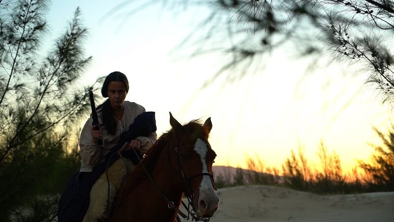 Imagem 1 - Episódio 02 - PRISIONEIRA MAS NÃO DERROTADA - Anita: Amor, Luta e Liberdade